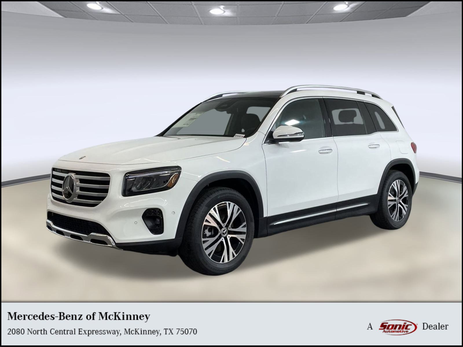 2025 Mercedes-Benz GLB Base's photo
