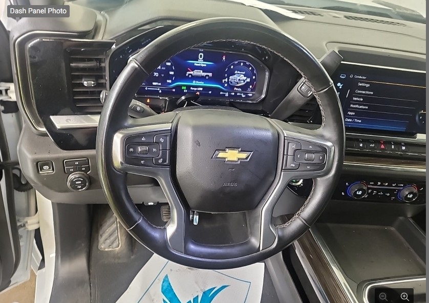 2024 Chevrolet Silverado 3500HD LT photo 4