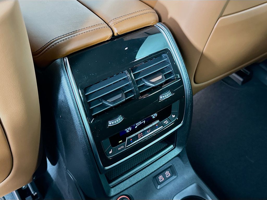 2026 Bmw X7 M60i photo 18