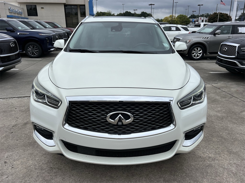 2020 Infiniti QX60 Luxe photo 2