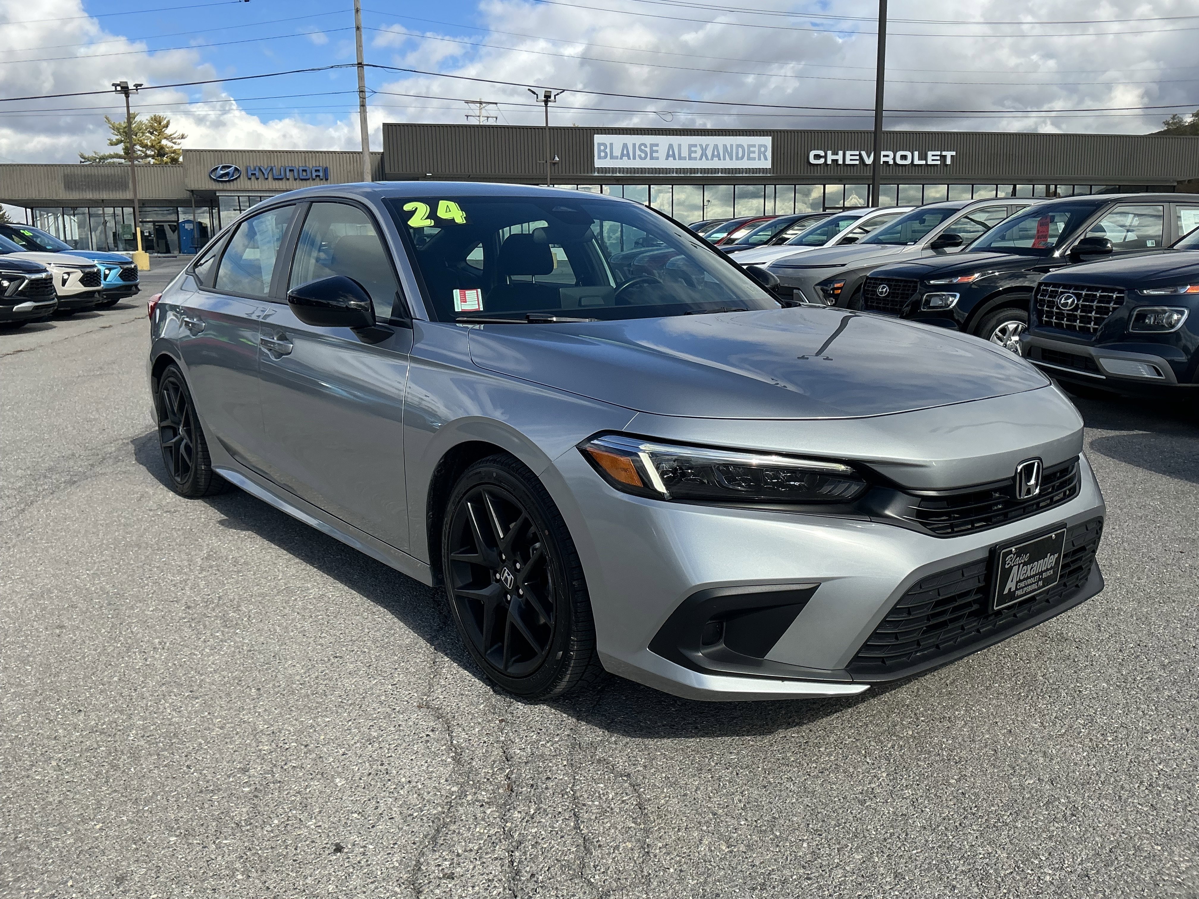 2024 Honda Civic Sport's photo