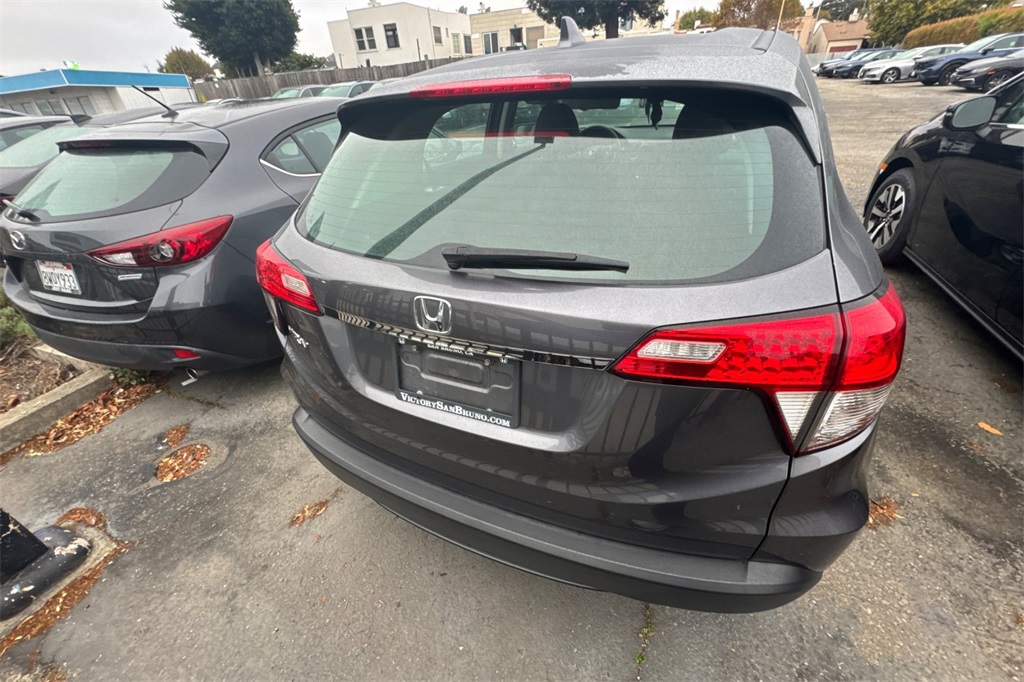 2020 Honda HR-V LX photo 2