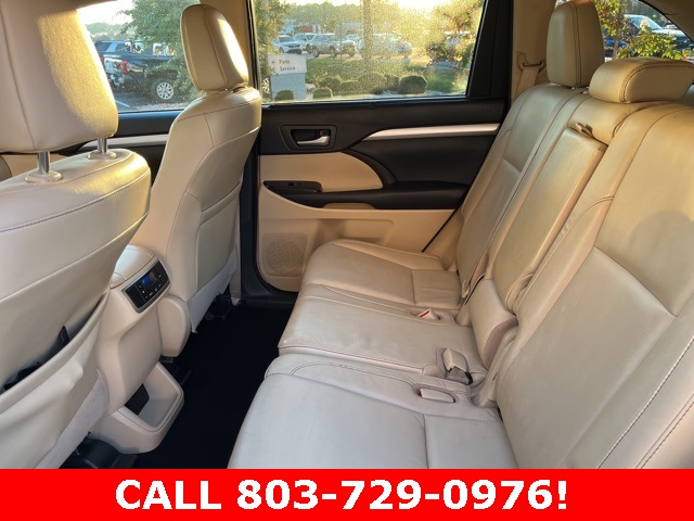 2017 Toyota Highlander XLE photo 12