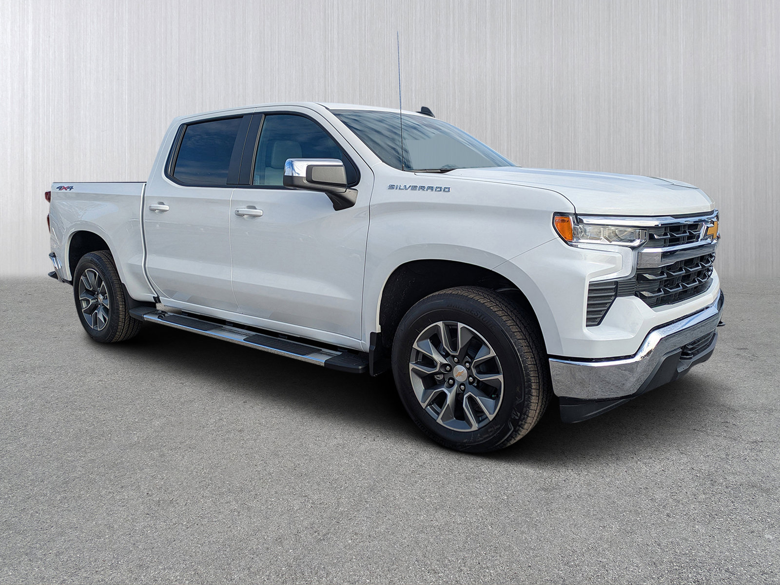 2026 Chevrolet Silverado 1500 LT's photo