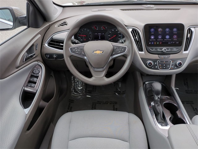 2025 Chevrolet Malibu 1LT photo 12