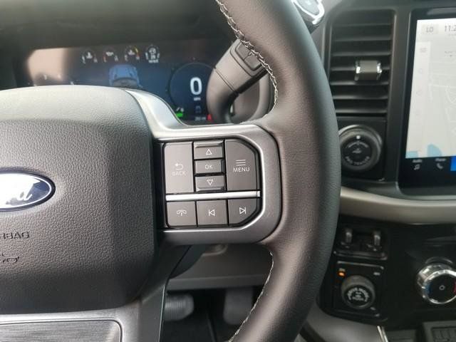 2025 Ford F-150 XLT photo 26