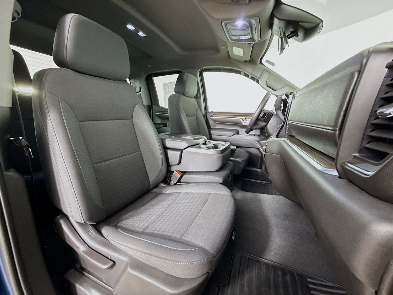 2022 Chevrolet Silverado 1500 LT photo 27