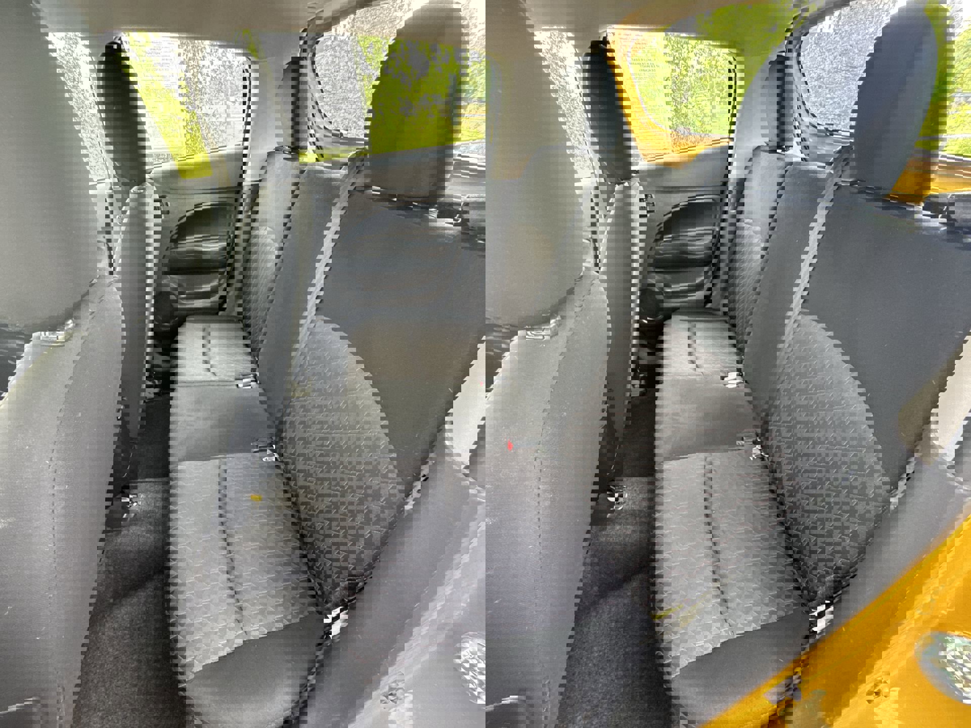 2023 Mitsubishi Mirage ES photo 22