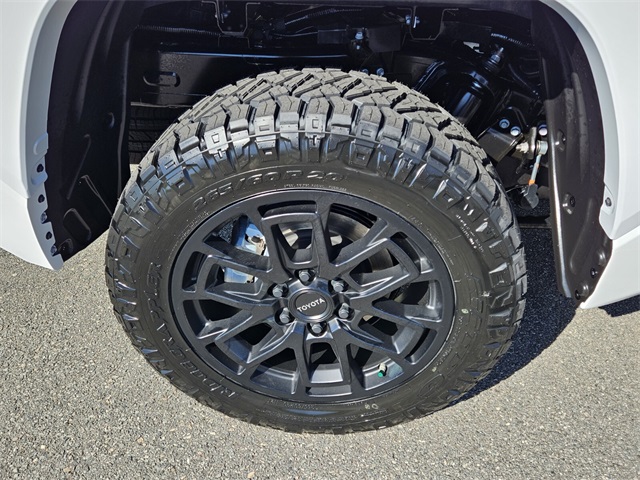 2026 Toyota Tundra SR5 CrewMax photo 17