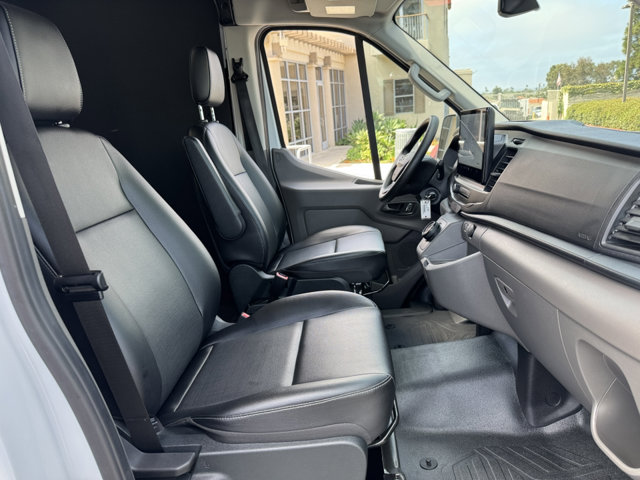 2023 Ford Transit photo 6