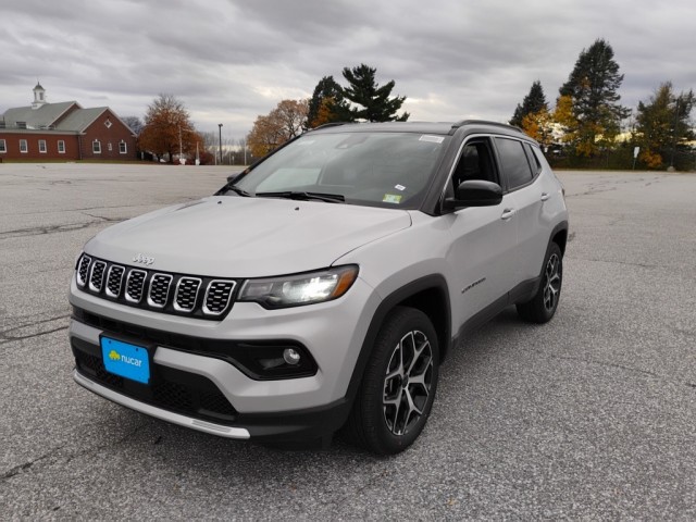 New 2025 Jeep Compass Limited 4WD 4D Sport Utility