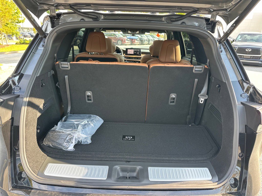 2026 Infiniti QX60 Autograph photo 5