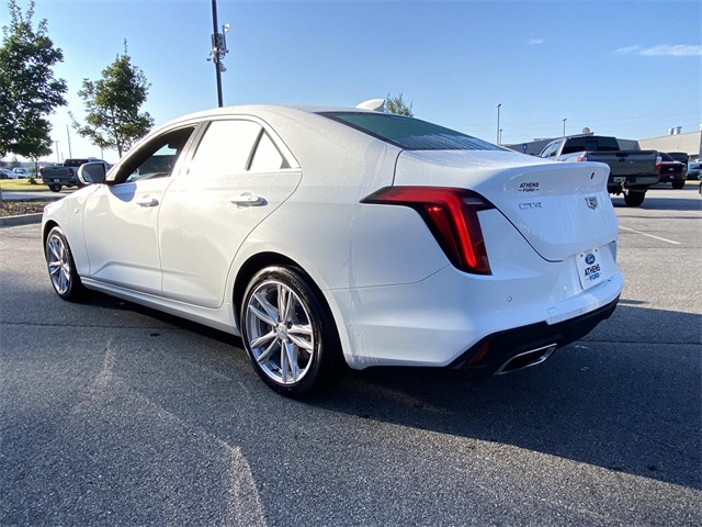 2024 Cadillac CT4 Luxury photo 5