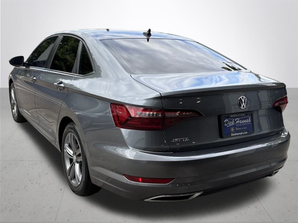 2021 Volkswagen Jetta R-Line photo 10