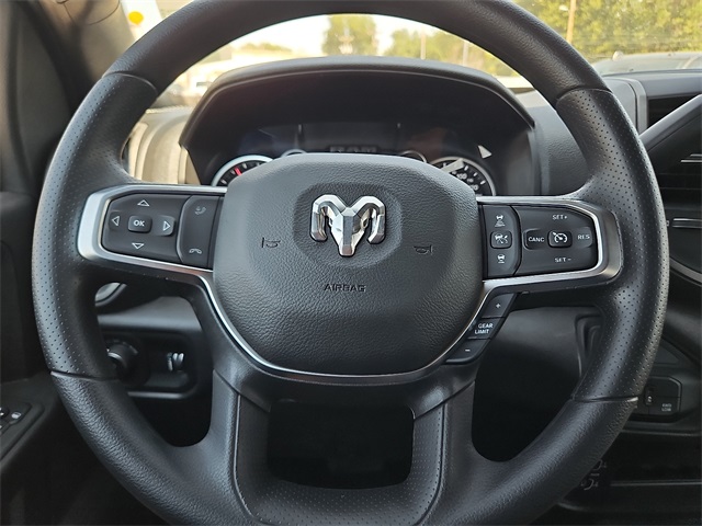 2026 Ram 5500 Tradesman photo 18