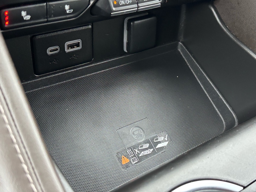 2024 Chevrolet Tahoe LT photo 18