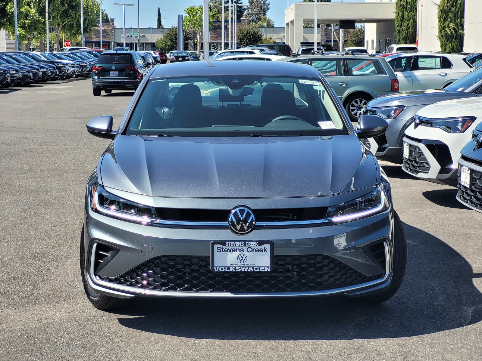 2025 Volkswagen Jetta 1.5T S photo 2