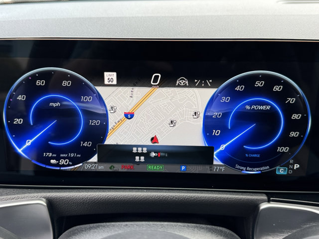 2025 Mercedes Benz EQB 300 4MATIC photo 12