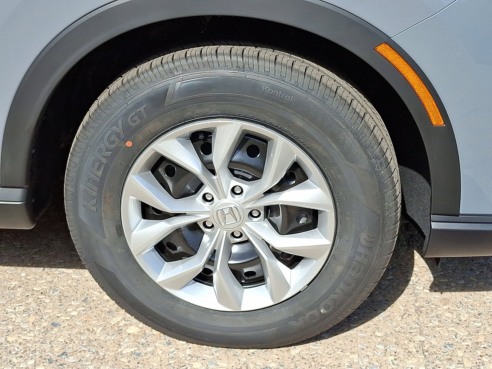 2026 Honda CR-V LX photo 4