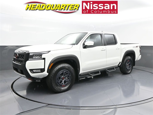 2025 Nissan Frontier PRO-4X's photo