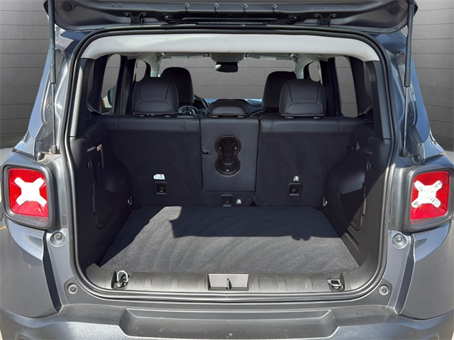 2022 Jeep Renegade Trailhawk photo 25