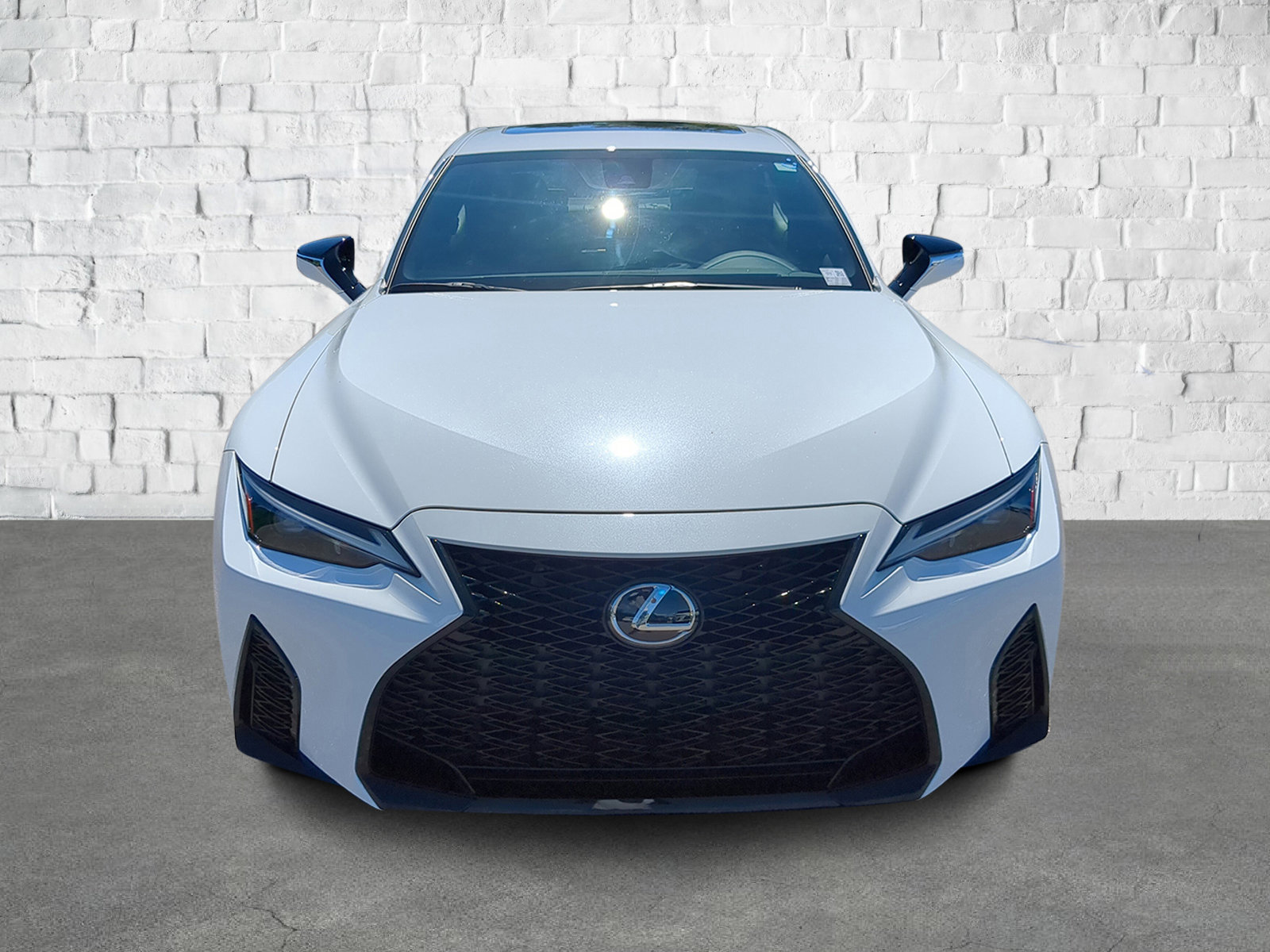 2025 Lexus IS 350 F SPORT photo 2