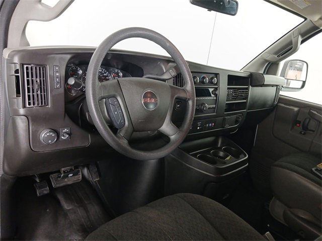 2023 Gmc Savana Cargo 2500 photo 4