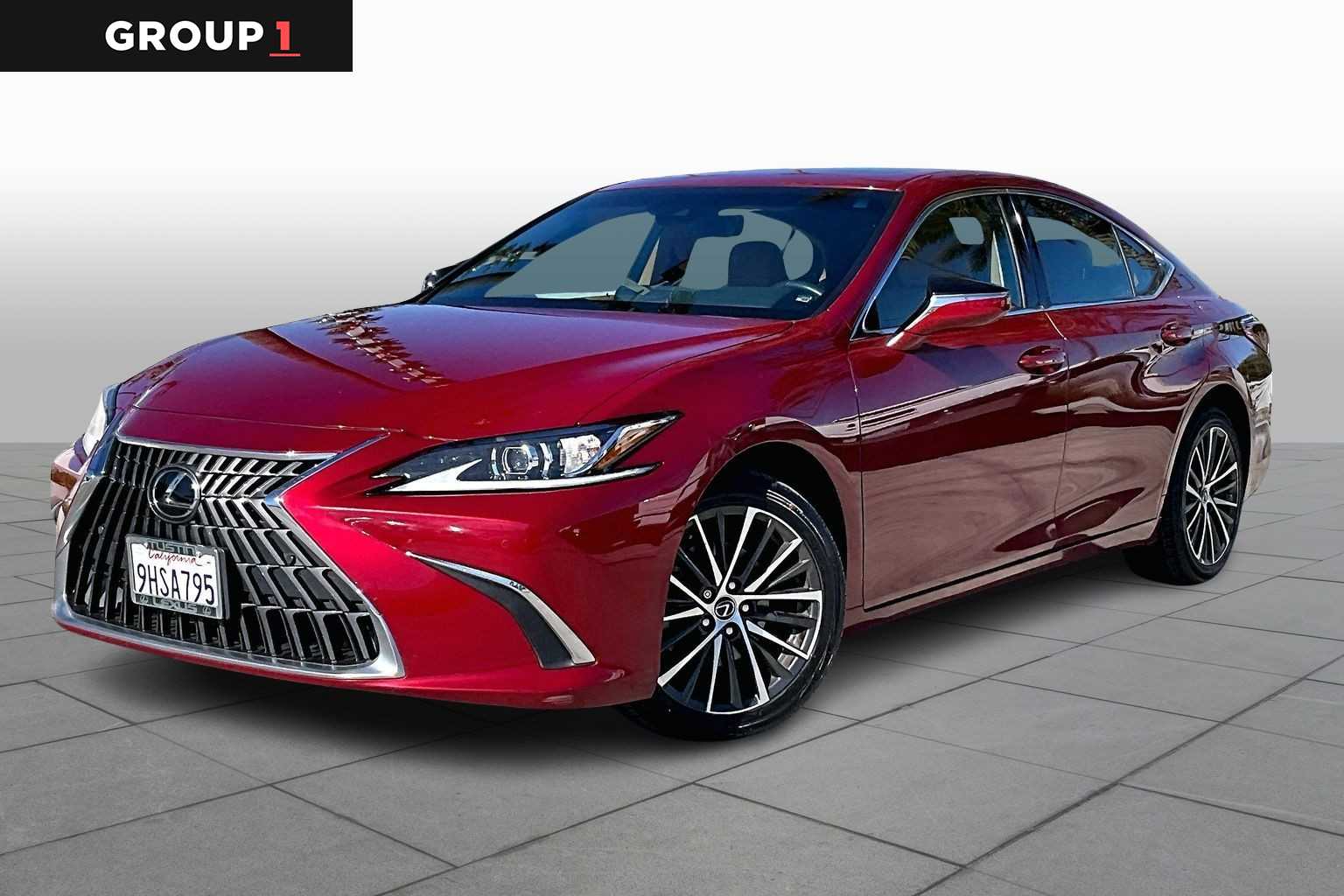 2023 Lexus ES 250's photo