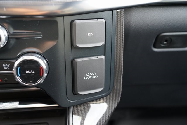 2025 FORD F-150 - Image 40