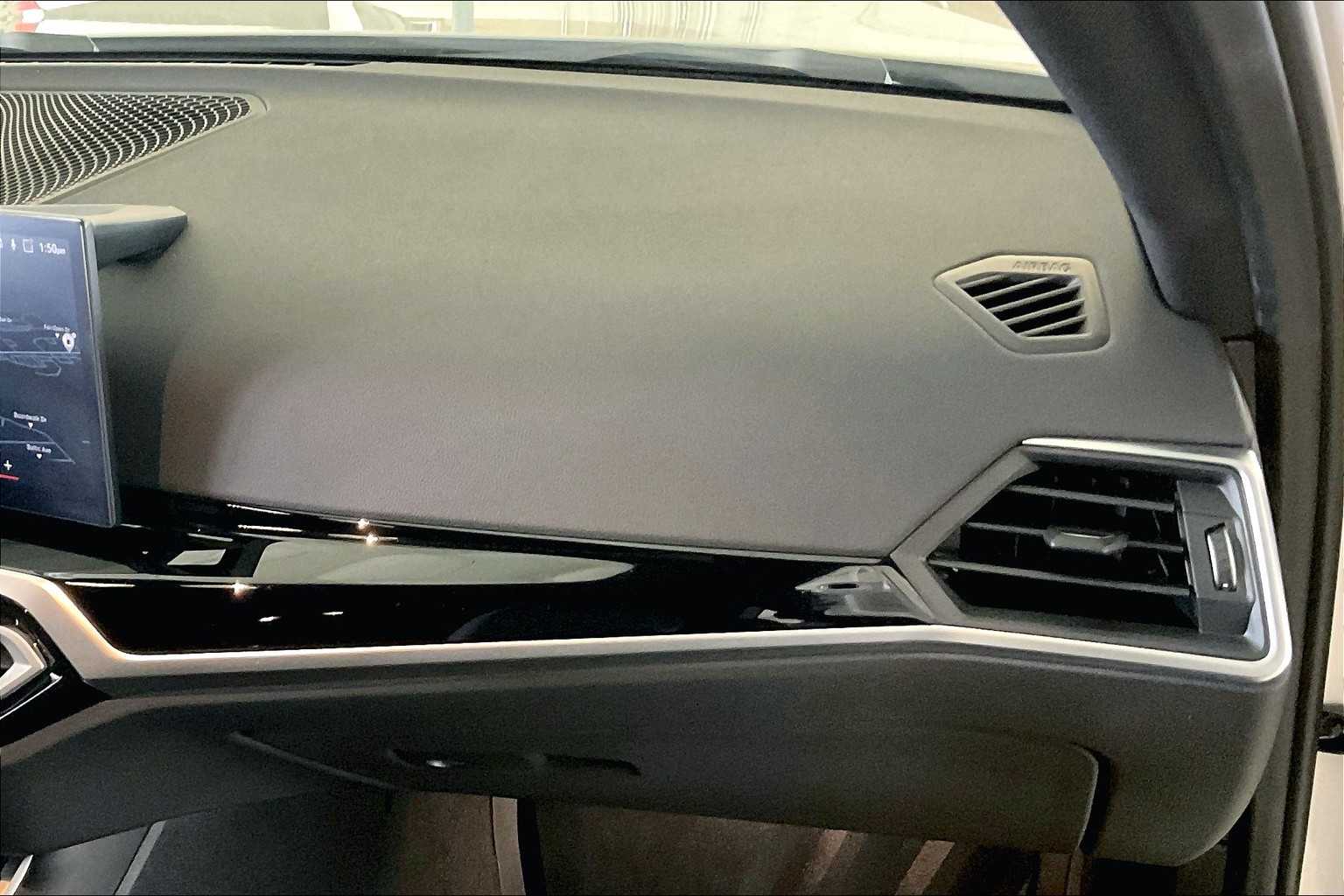 2024 Bmw 330i Sedan photo 17