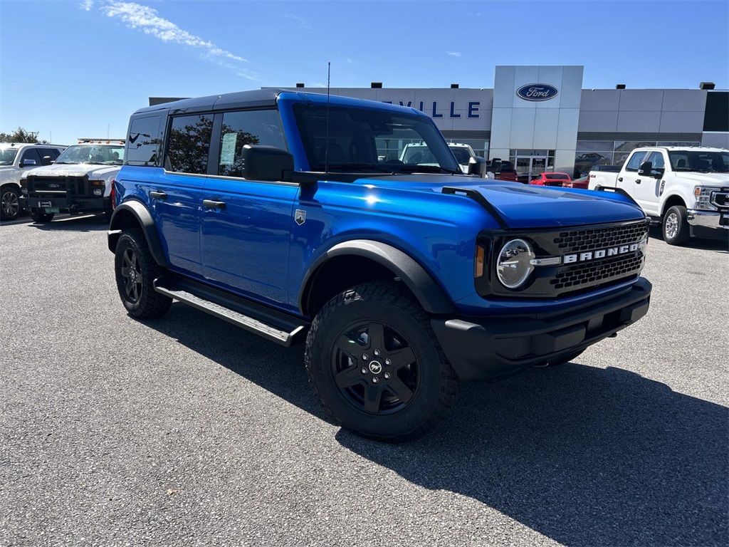 2025 Ford Bronco Big Bend photo 2
