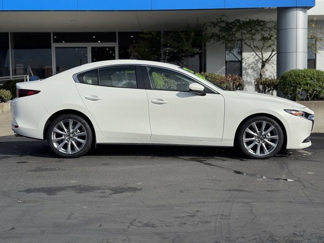 2023 Mazda Mazda3 2.5 s Preferred photo 4