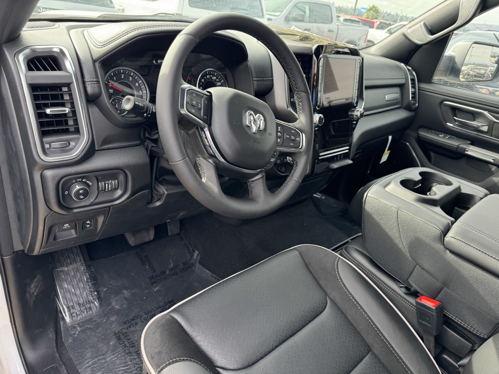 2025 Ram 1500 Laramie photo 10