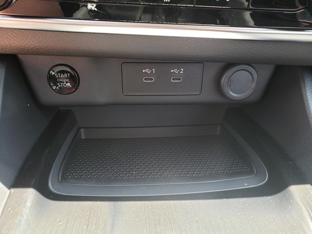 2025 Nissan Rogue S photo 22