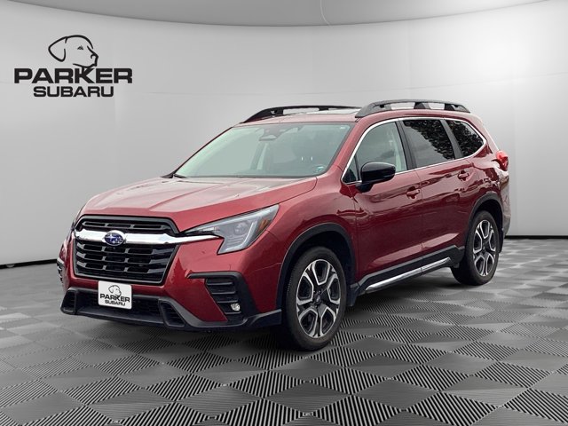 2024 Subaru Ascent Limited's photo