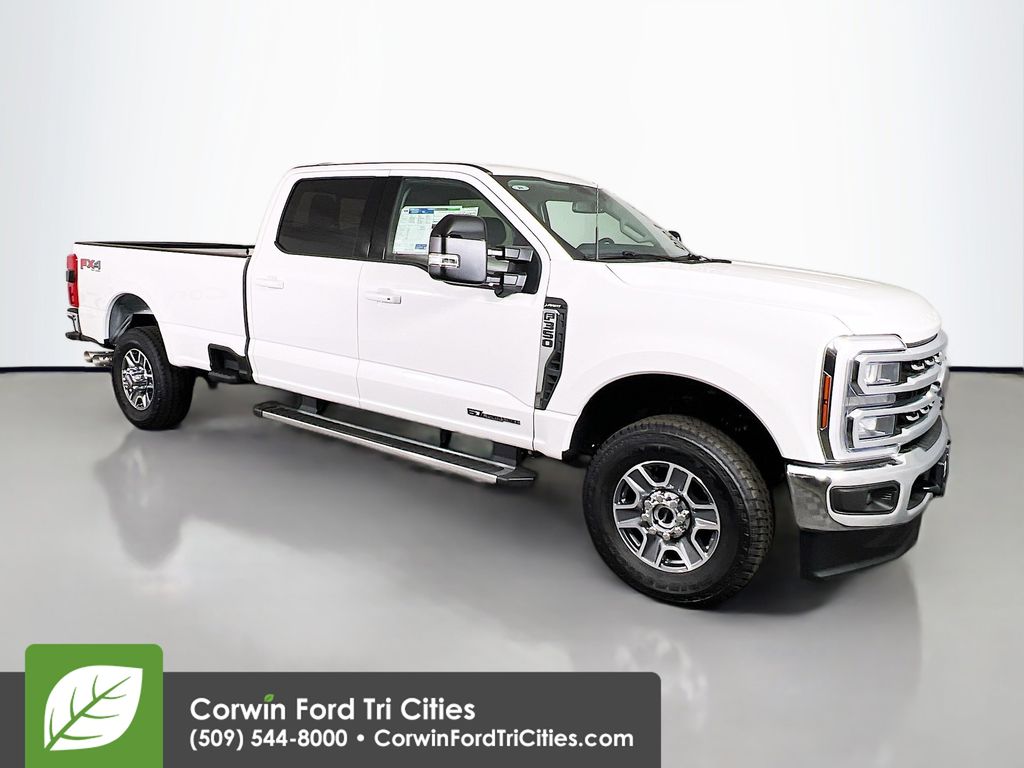 2026 Ford F-350 Super Duty Lariat's photo