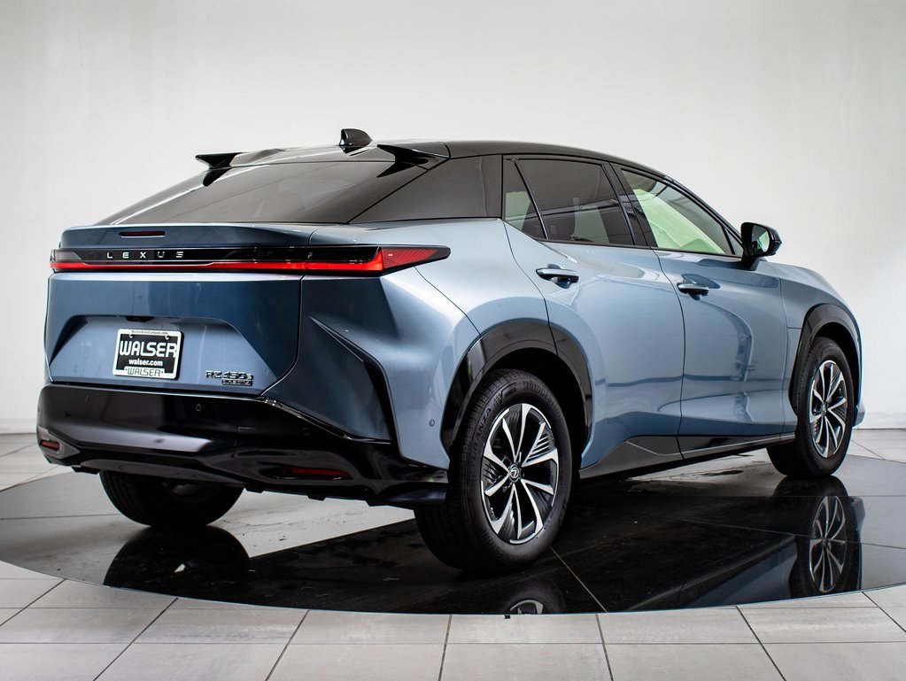 2023 Lexus RZ 450e Premium photo 7
