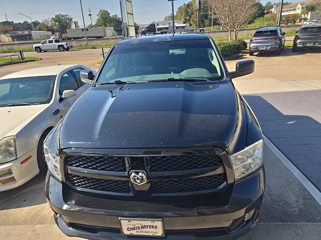 2015 Ram 1500 Express photo 2