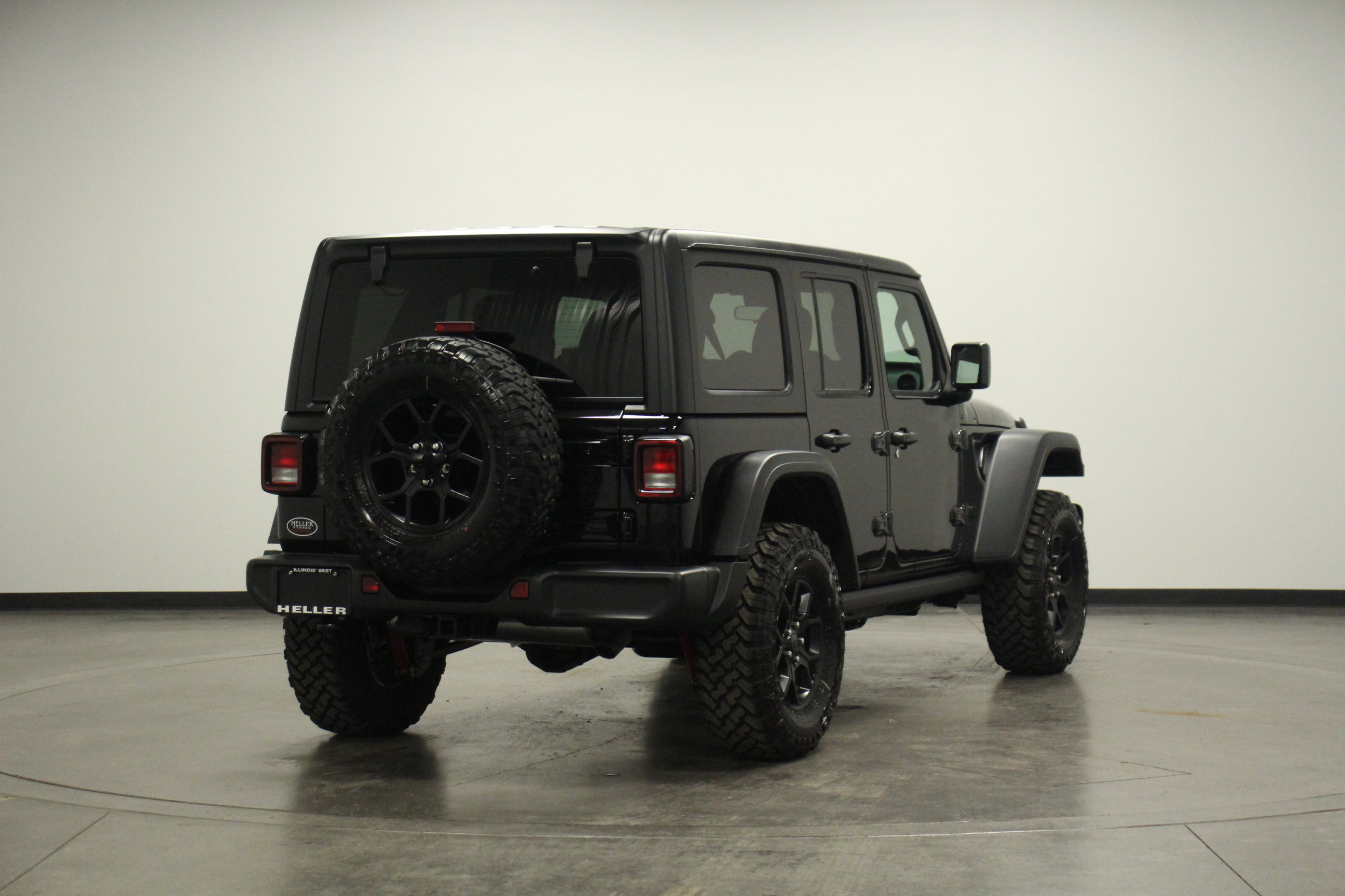 2025 Jeep Wrangler Willys photo 7
