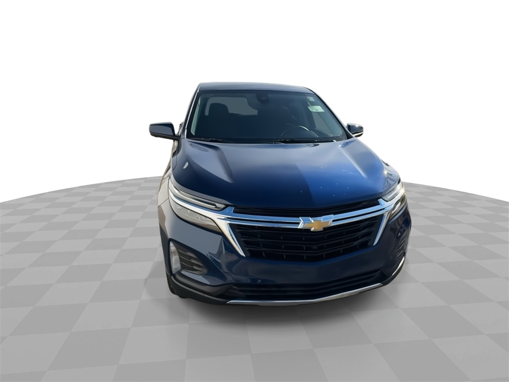2022 Chevrolet Equinox LT photo 3