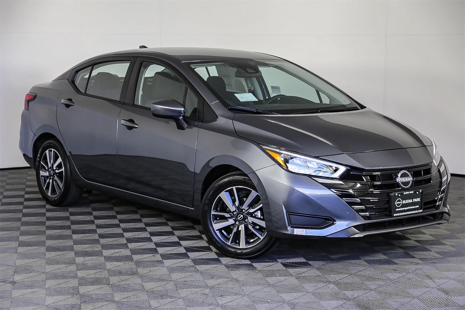 2025 Nissan Versa Sedan SV