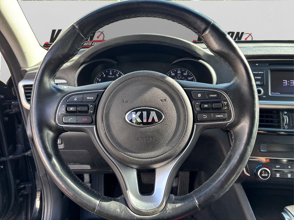 2016 Kia Optima EX photo 21