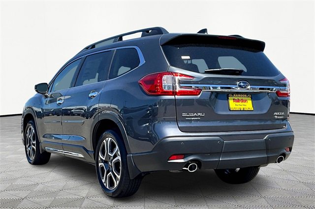 2025 Subaru Ascent Touring photo 2