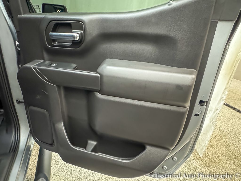 2024 CHEVROLET SILVERADO - Image 23