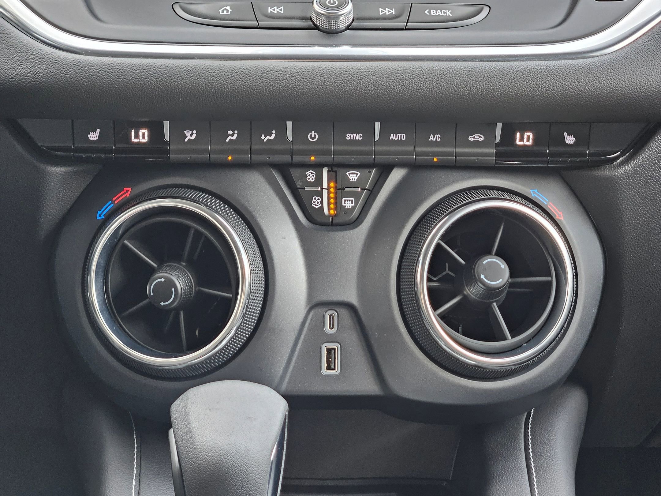 2024 Chevrolet Blazer 2LT photo 13