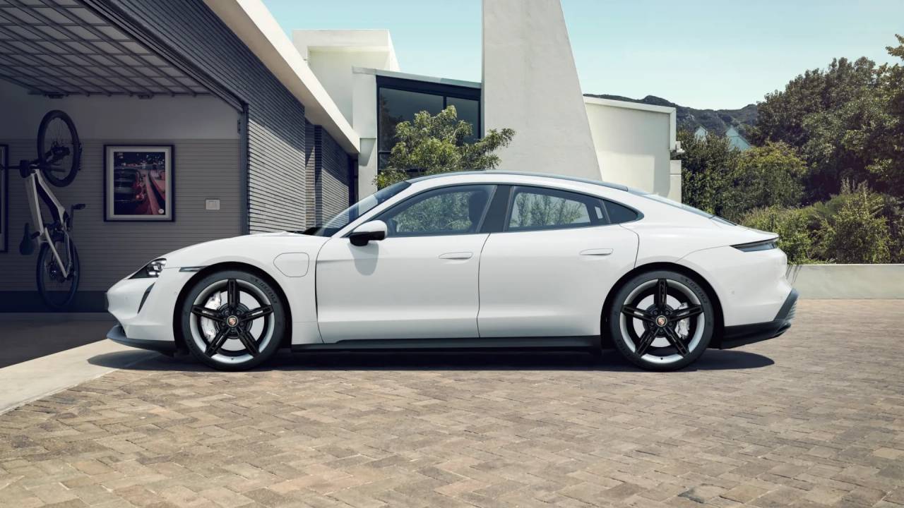 Certified 2022 Porsche Taycan Base with VIN WP0AA2Y15NSA15120 for sale in Pasadena, CA
