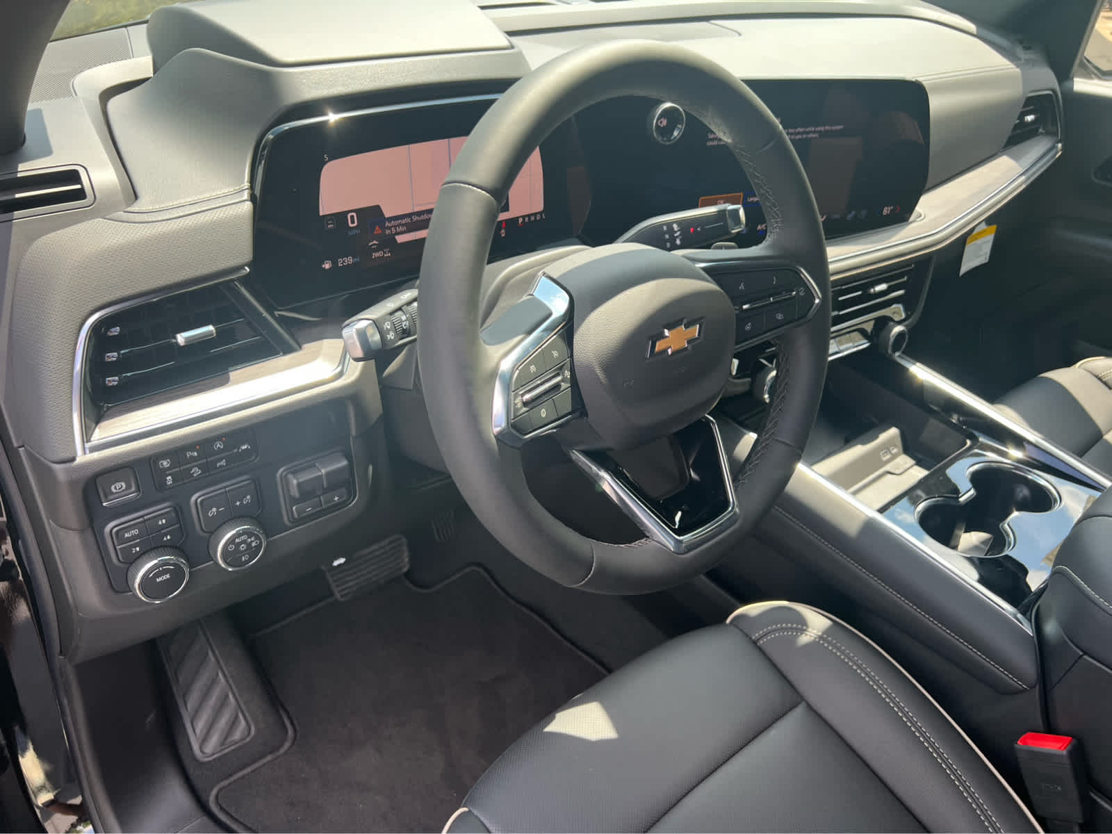 2025 Chevrolet Tahoe Premier photo 13