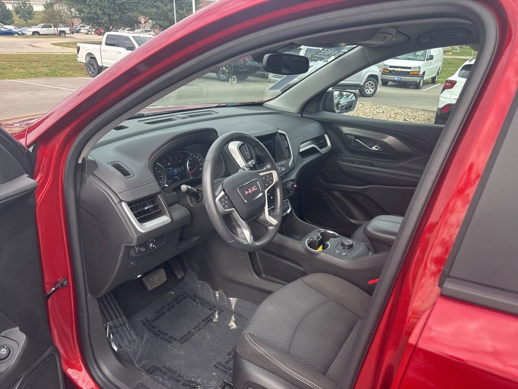 2024 Gmc Terrain SLE photo 15