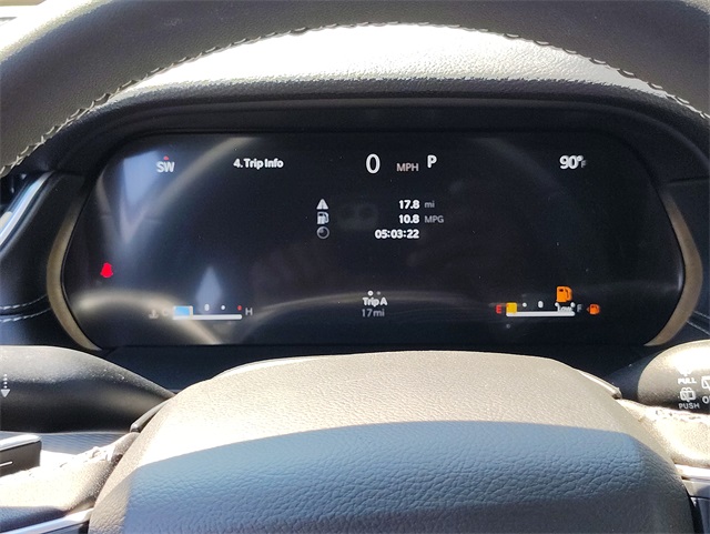 2025 Jeep Grand Cherokee Laredo Altitude photo 16