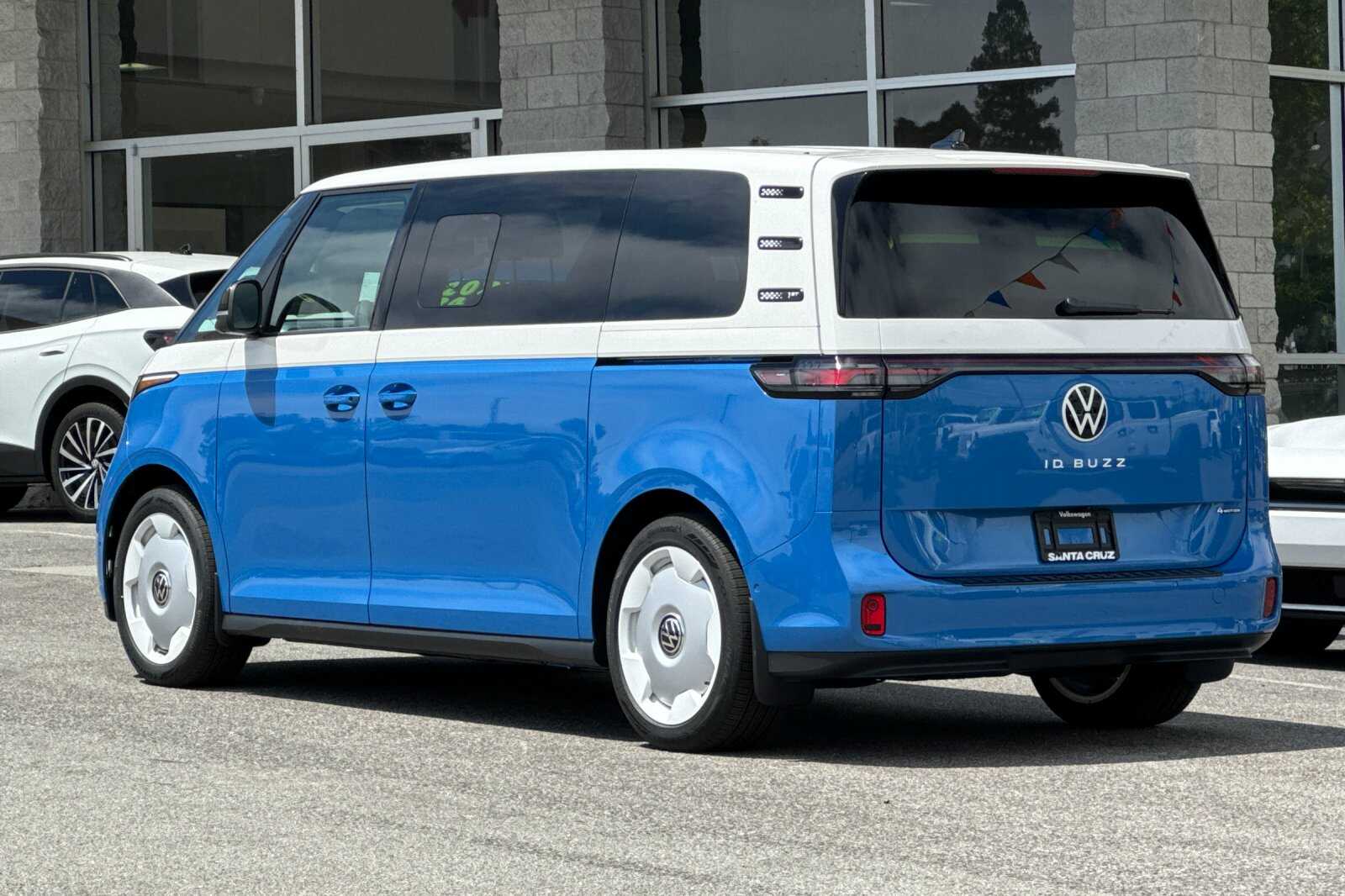 2025 Volkswagen ID. Buzz photo 6